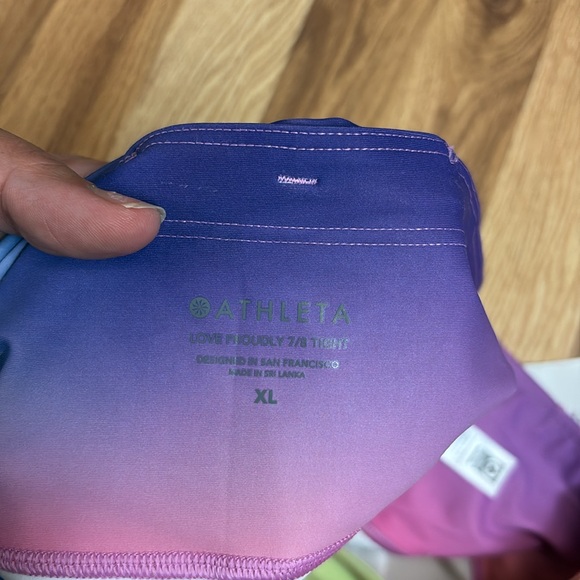ATHLETA Love Proudly 7/8 Rainbow Ombré Leggings size XL - Picture 15 of 16